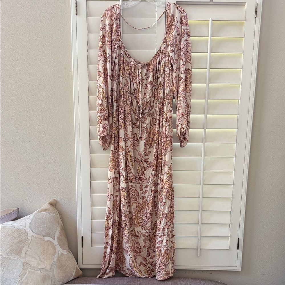 Floral Long Sleeve Dress in Pink and Cream By Fourteenth Place
